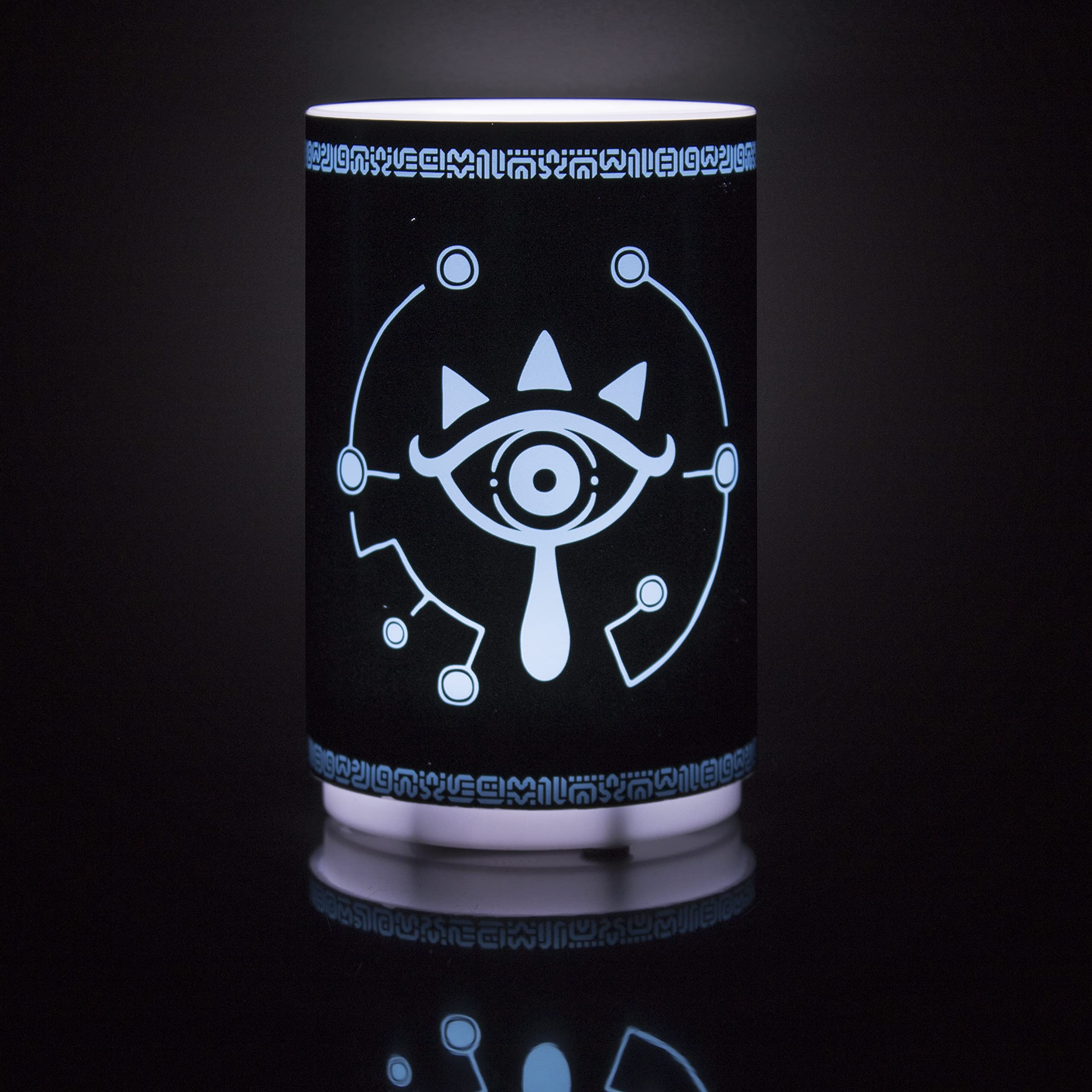 Amazon.com: Paladone The Legend of Zelda Sheikah Eye Mini Light